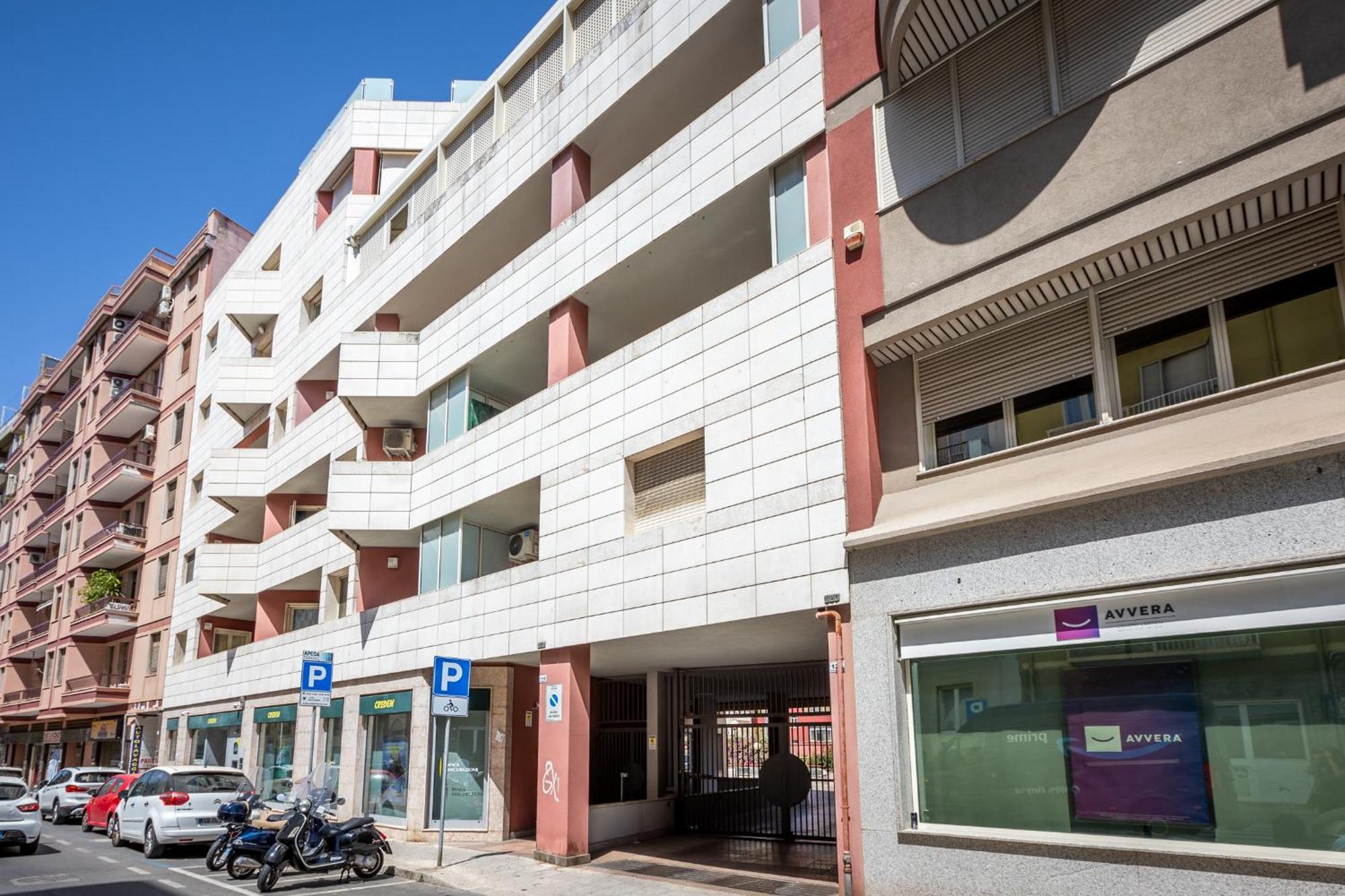 Fior Di Loto Central Cagliari Luaran gambar